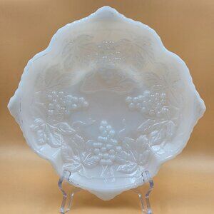 Anchor Hocking Vintage Grape Milk Glass Square Bowl